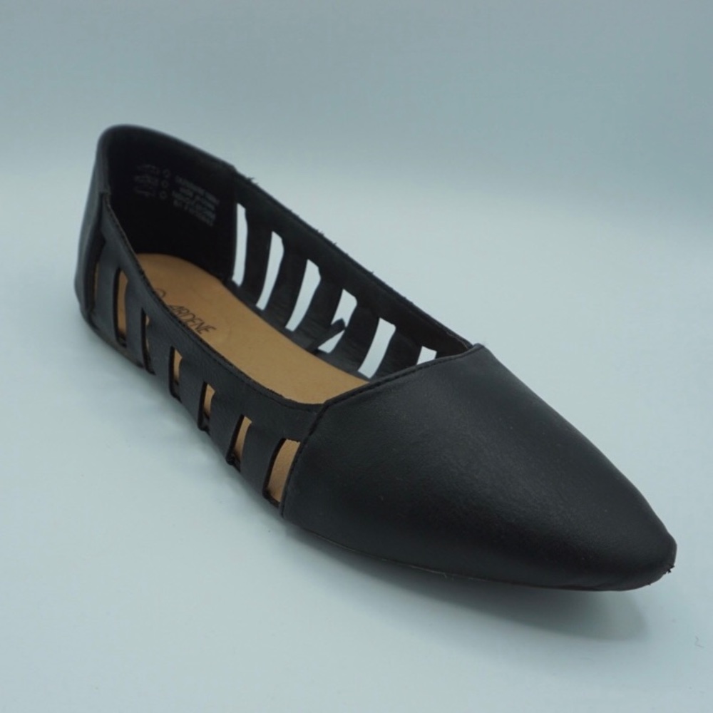 Cut out flats